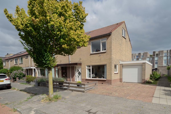 Te koop: Munnikenweide 1, 1947 GH Beverwijk